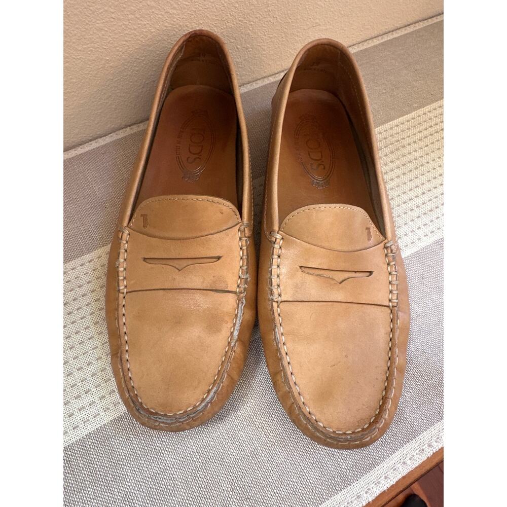 Tod's Gommino Brown Leather Driving Moccasins Loafers Tan Size 39/ 7.5-8 - Picture 2 of 9